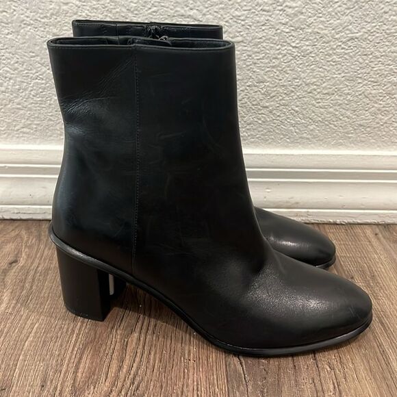 Brand new Tory burch Brooke stamped heel booties - Picture 2 of 6